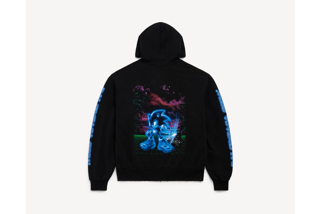 Balenciaga が SEGA® と異色のタッグ ── ソニックを纏った限定コレクションが登場